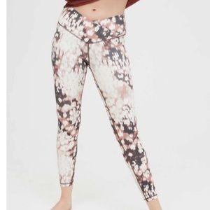 NWT Aerie Offline Real Me High Rise Crossover Leggings 7/8 Print Large L